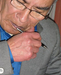 Jesús Urzagasti: poeta, escritor y periodista